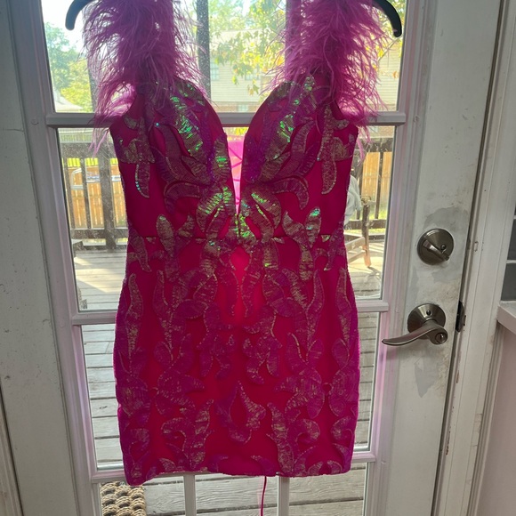 Alyce Dress - Picture 2 of 4